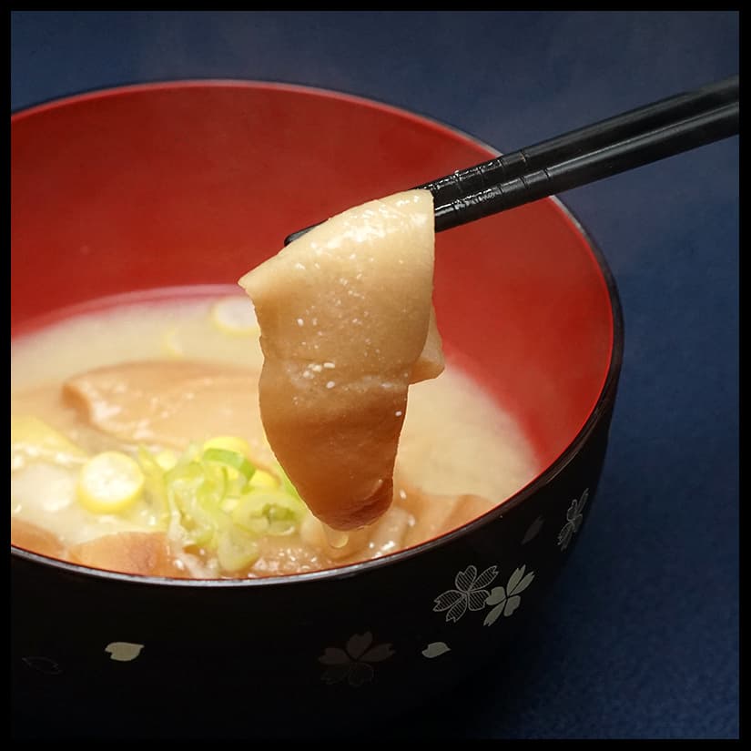 岩船名産！岩船麸（つぶし麸）のお味噌汁
